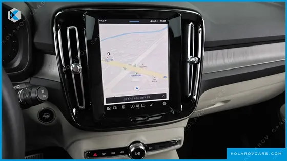 VOLVO XC40 B4 ULTIMATE BRIGHT