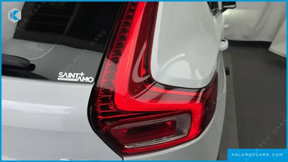 VOLVO XC40 B4 ULTIMATE BRIGHT