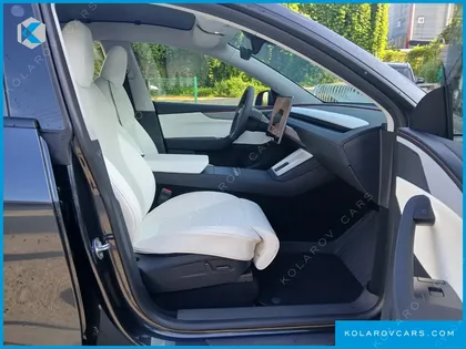 TESLA MODEL Y LONG RANGE AWD