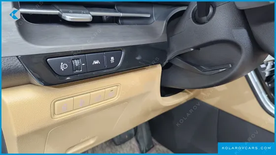 KIA CARNIVAL 7-SEATER SIGNATURE