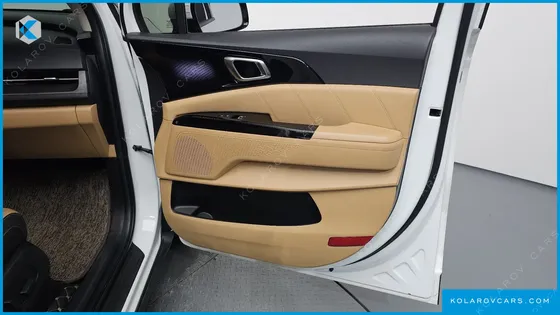 KIA CARNIVAL 7-SEATER SIGNATURE