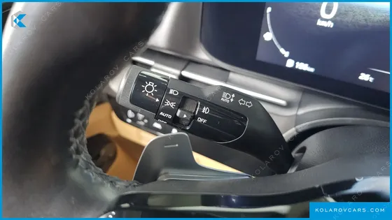 KIA CARNIVAL 7-SEATER SIGNATURE