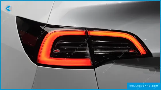 TESLA MODEL Y LONG RANGE AWD