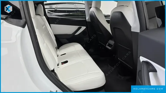 TESLA MODEL Y LONG RANGE AWD
