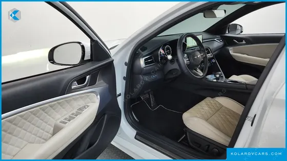 GENESIS G70 GASOLINE 2.5T 4WD