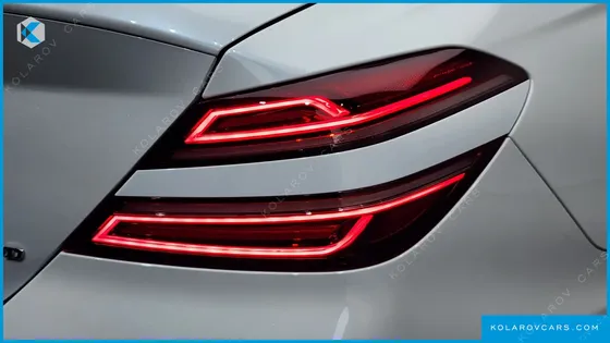 GENESIS G70 GASOLINE 2.5T 4WD