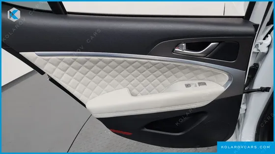 GENESIS G70 GASOLINE 2.5T 4WD