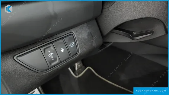 GENESIS G70 GASOLINE 2.5T 4WD