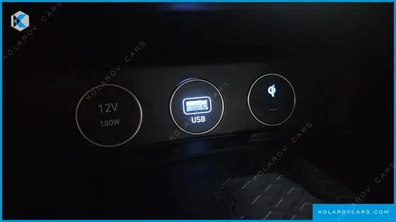 GENESIS G70 GASOLINE 2.5T 4WD
