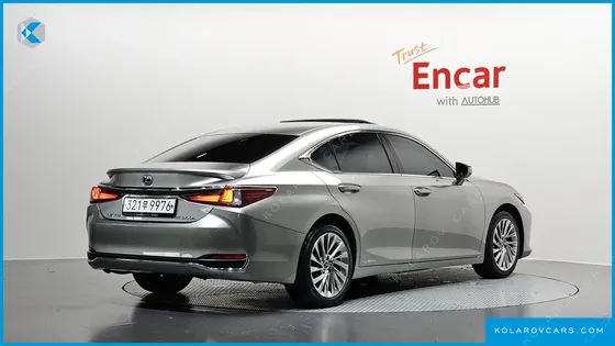 LEXUS ES LUXURY PLUS