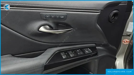 LEXUS ES LUXURY PLUS