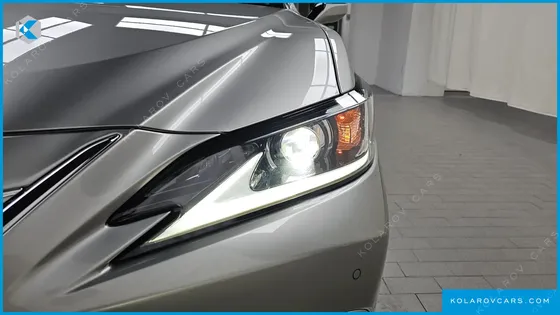 LEXUS ES LUXURY PLUS