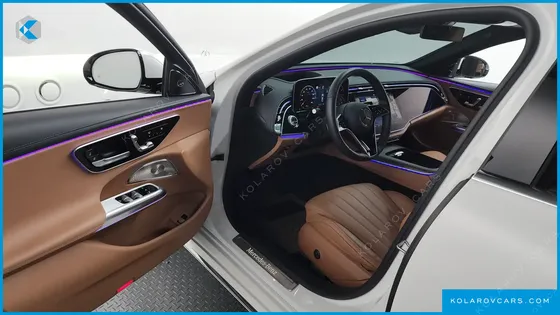 MERCEDES E-CLASS E300 4MATIC EXCLUSIVE