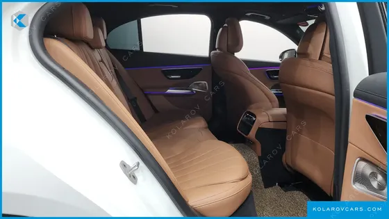 MERCEDES E-CLASS E300 4MATIC EXCLUSIVE