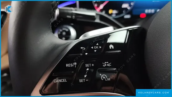 MERCEDES E-CLASS E300 4MATIC EXCLUSIVE