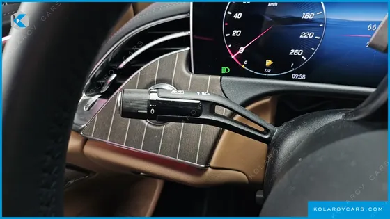 MERCEDES E-CLASS E300 4MATIC EXCLUSIVE