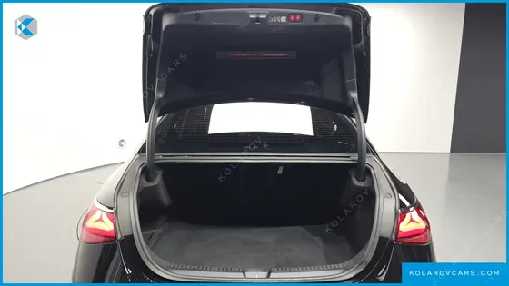 MERCEDES E-CLASS E300 4MATIC EXCLUSIVE