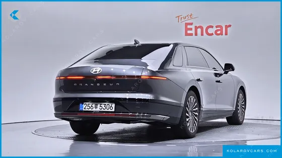 HYUNDAI GRANDEUR CALLIGRAPHY