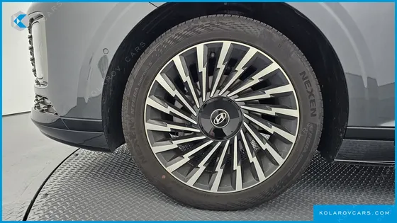 HYUNDAI GRANDEUR CALLIGRAPHY