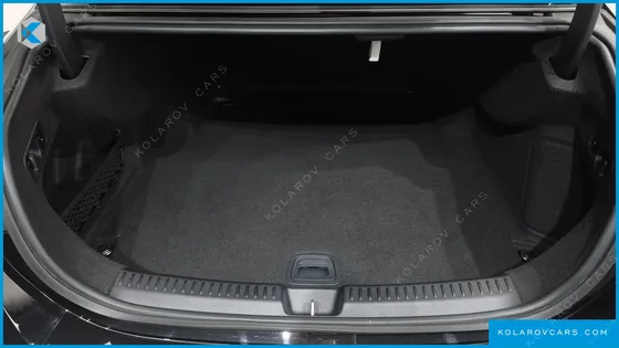 MERCEDES E-CLASS E300 4MATIC AMG LINE