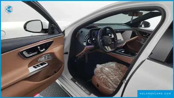 MERCEDES E-CLASS E300 4MATIC AMG LINE