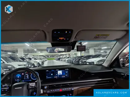 HYUNDAI GRANDEUR PREMIUM