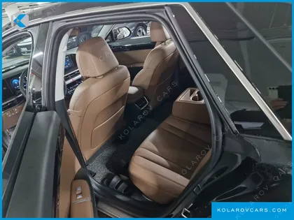 HYUNDAI GRANDEUR PREMIUM