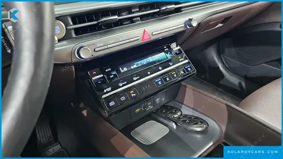 HYUNDAI GRANDEUR PREMIUM
