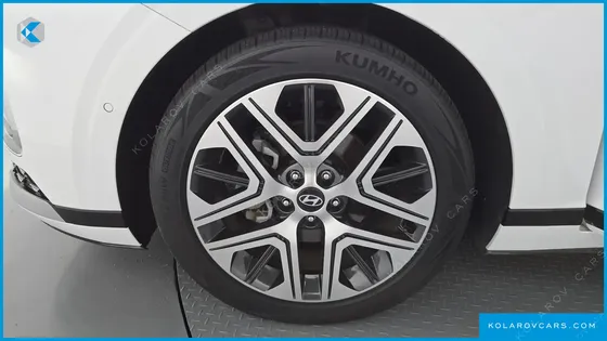 HYUNDAI GRANDEUR EXCLUSIVE