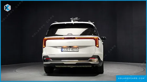 KIA CARNIVAL 9-SEATER SIGNATURE