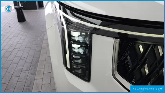 KIA CARNIVAL 9-SEATER SIGNATURE