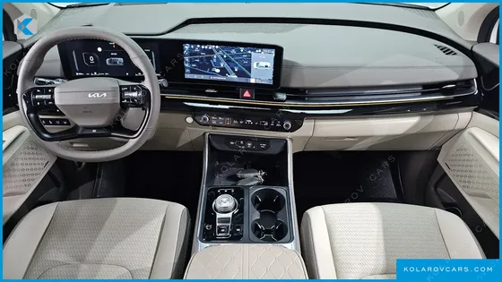 KIA CARNIVAL HEV 9-SEATER HI-LIMOUSINE