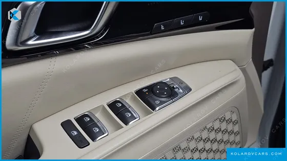 KIA CARNIVAL HEV 9-SEATER HI-LIMOUSINE