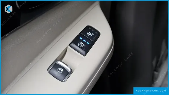KIA CARNIVAL HEV 9-SEATER HI-LIMOUSINE