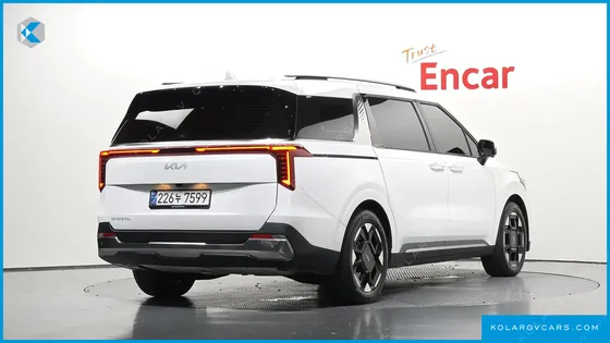 KIA CARNIVAL 9-SEATER NOBLESSE