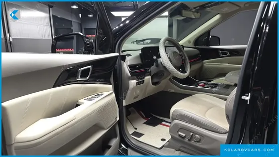 KIA CARNIVAL HEV 9-SEATER HI-LIMOUSINE