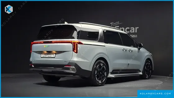 KIA CARNIVAL HEV 9SEATER SIGNATURE