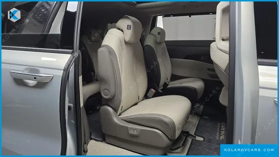 KIA CARNIVAL HEV 9SEATER SIGNATURE