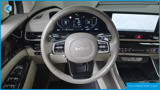 KIA CARNIVAL HEV 9SEATER SIGNATURE