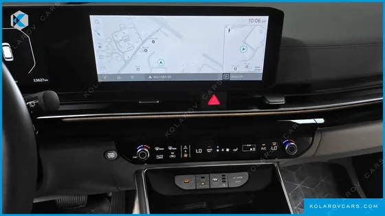 KIA CARNIVAL HEV 9SEATER SIGNATURE