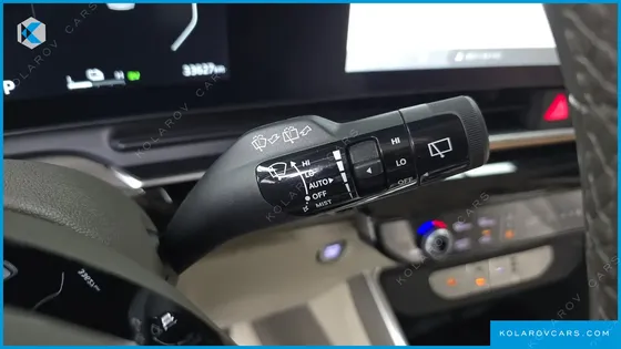 KIA CARNIVAL HEV 9SEATER SIGNATURE