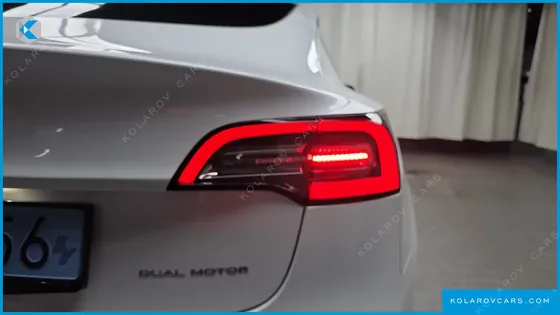 TESLA MODEL 3 LONG RANGE AWD
