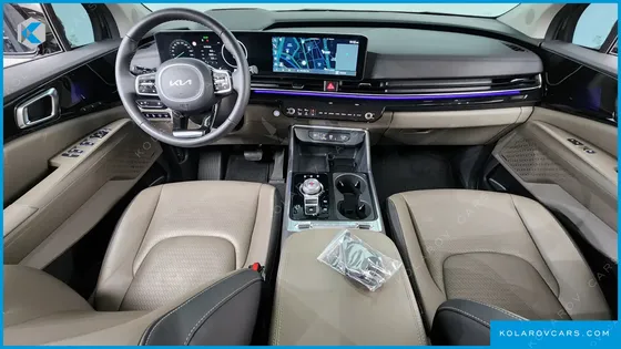 KIA CARNIVAL GASOLINE 9-SEATER SIGNATURE