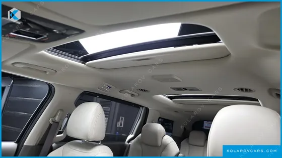 KIA CARNIVAL HEV 9SEATER GRAVITY