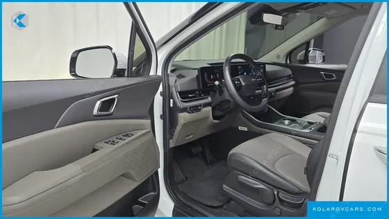 KIA CARNIVAL 9-SEATER PRESTIGE