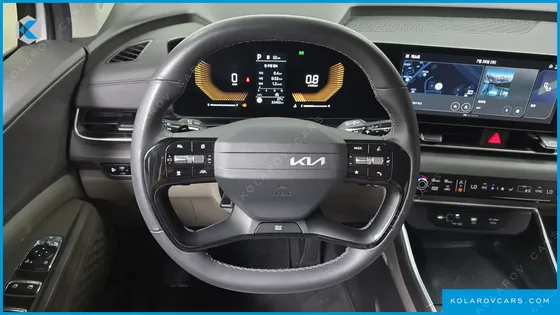 KIA CARNIVAL 9-SEATER PRESTIGE