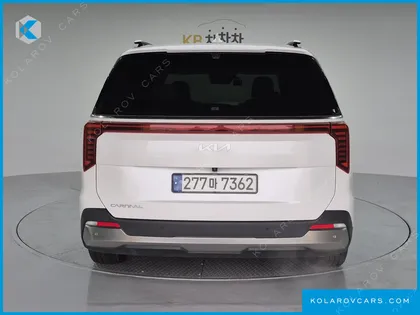 KIA CARNIVAL GASOLINE 9-SEATER SIGNATURE