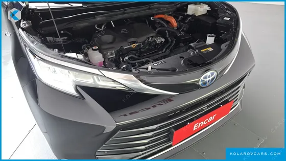 TOYOTA SIENNA 2.5 HYBRID AWD
