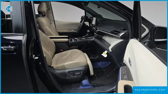 TOYOTA SIENNA 2.5 HYBRID AWD