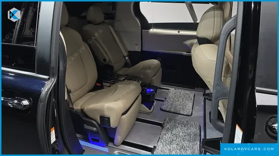 TOYOTA SIENNA 2.5 HYBRID AWD